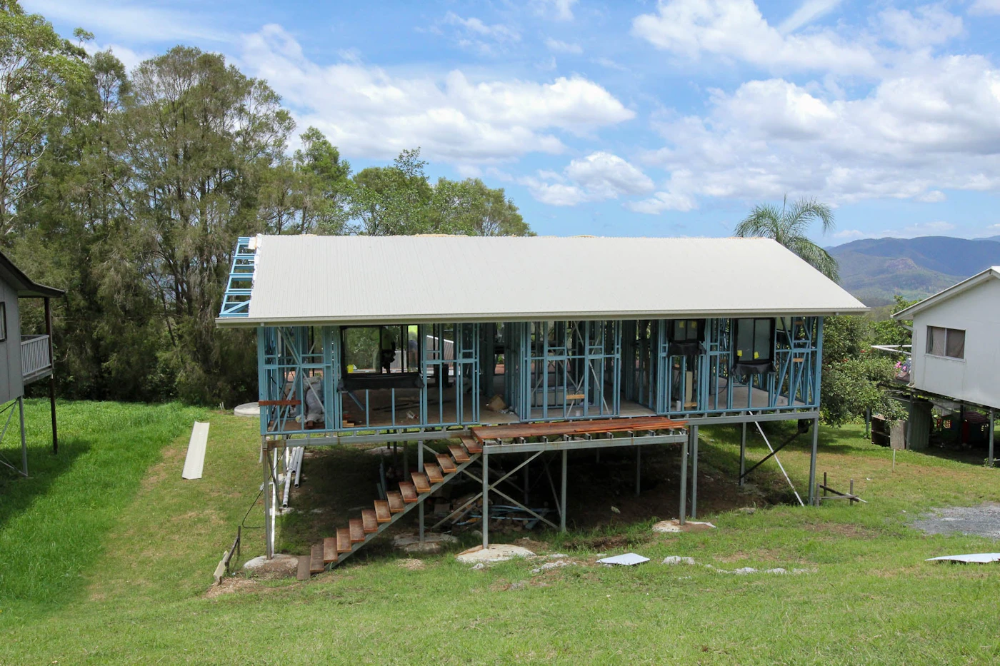 BAILEY Elevation 7