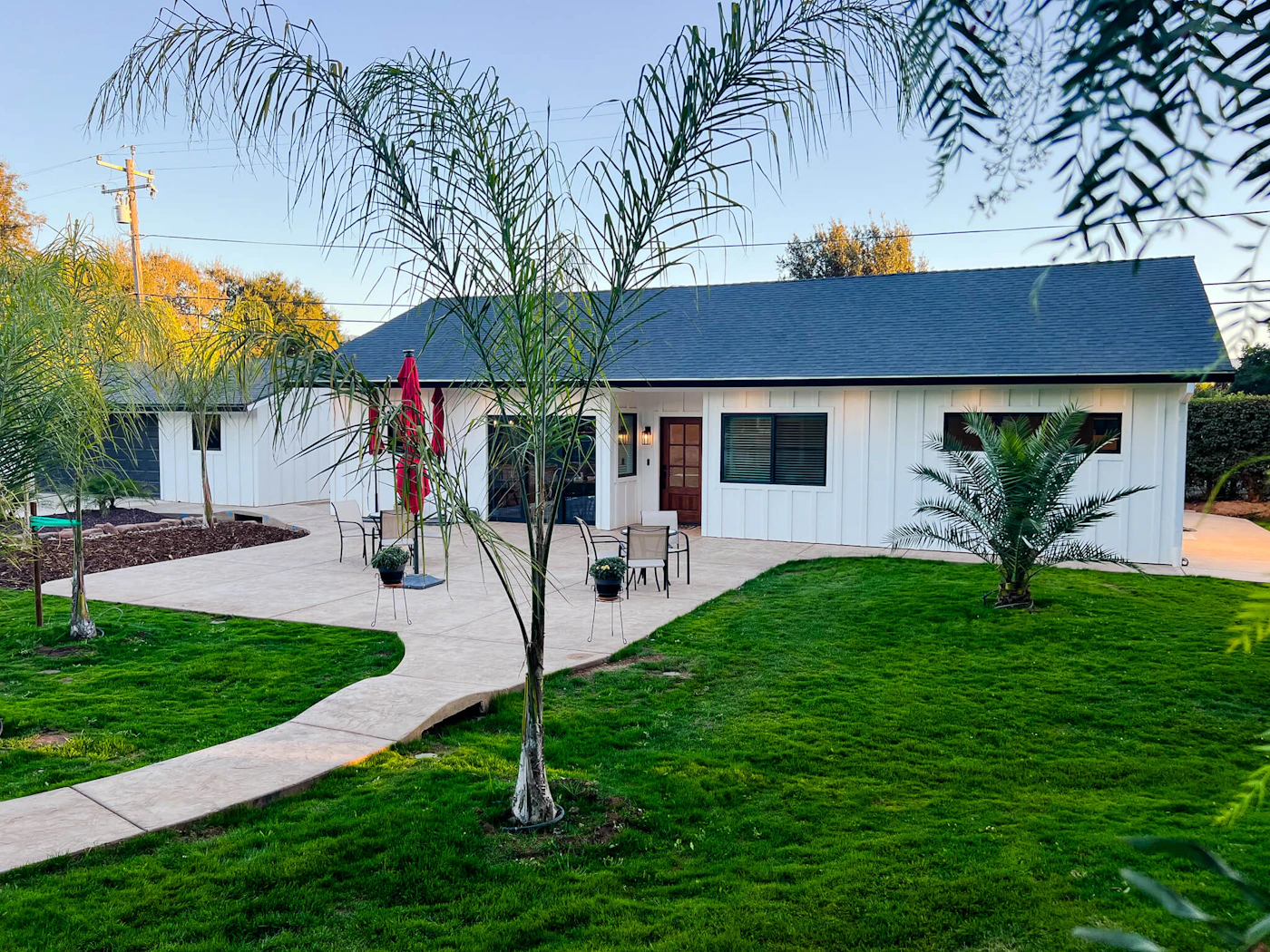 Farlow Elevation 3
