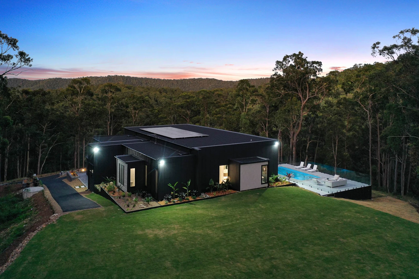 Varley Elevation 19